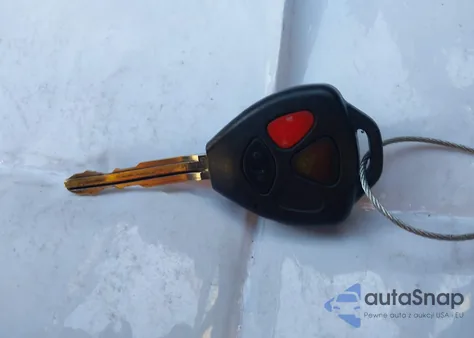 2014 Toyota 4Runner Sr5 z USA, uszkodzony, nr VIN JTEBU5JR5E5182632